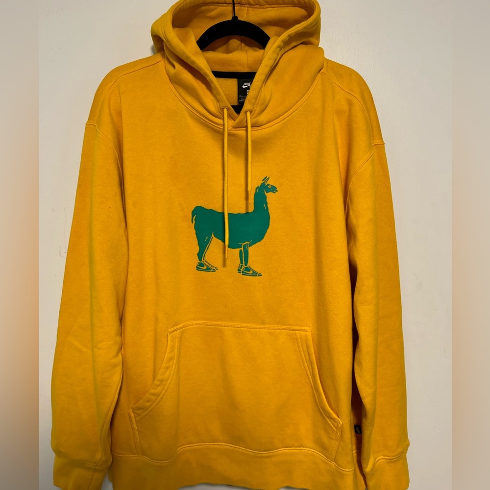 Nike SB Llama Hoodie (rare)